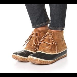 Sorel Women's Out N about Leather Snow Boot